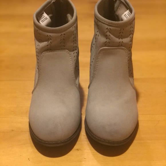 Call It Spring booties - Picture 2 of 4